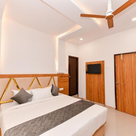 Hotel Shine International Mysore Bagian luar foto
