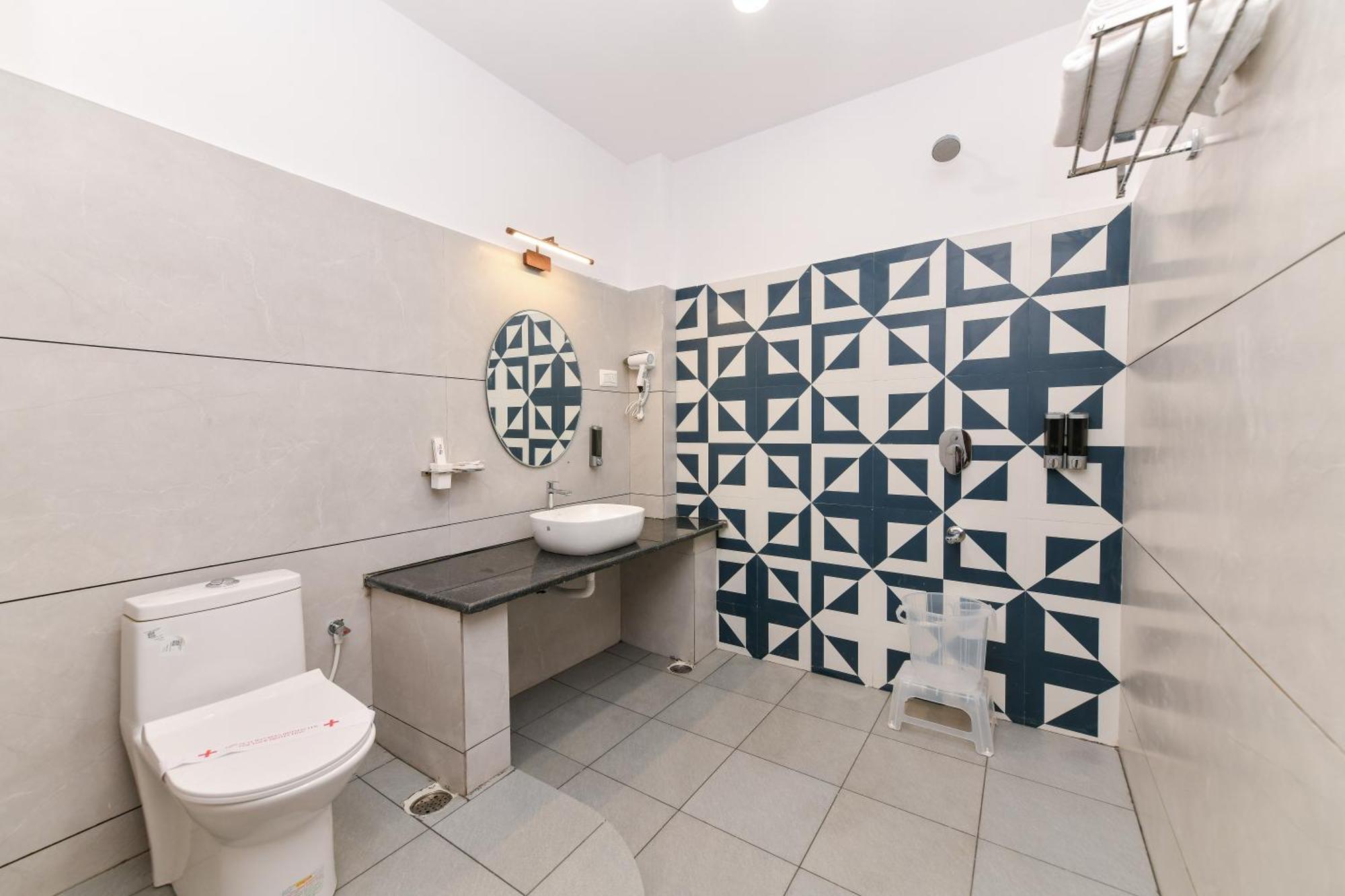 Hotel Shine International Mysore Bagian luar foto