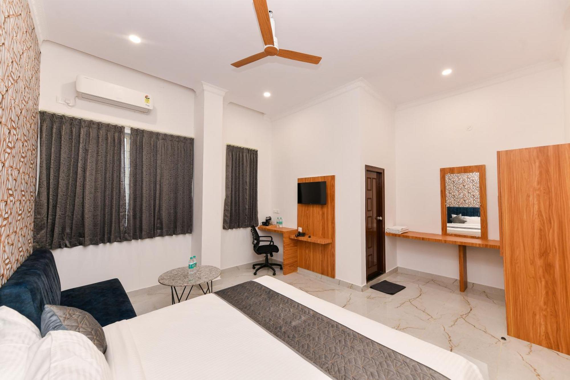 Hotel Shine International Mysore Bagian luar foto