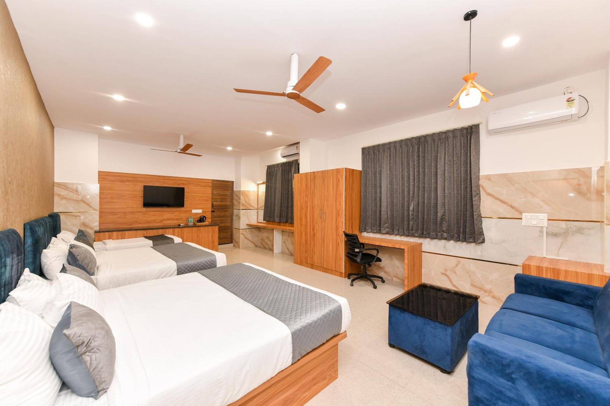 Hotel Shine International Mysore Bagian luar foto