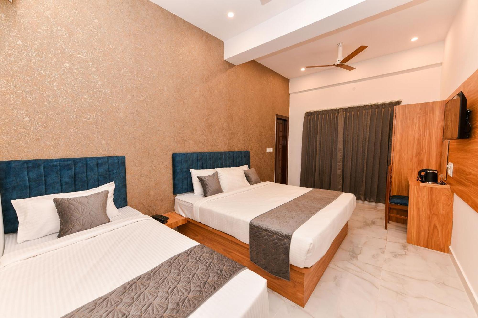 Hotel Shine International Mysore Bagian luar foto