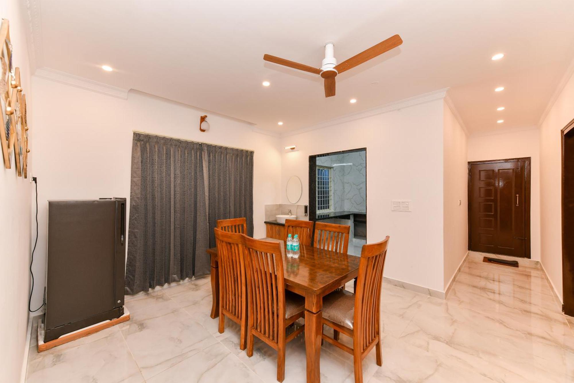 Hotel Shine International Mysore Bagian luar foto