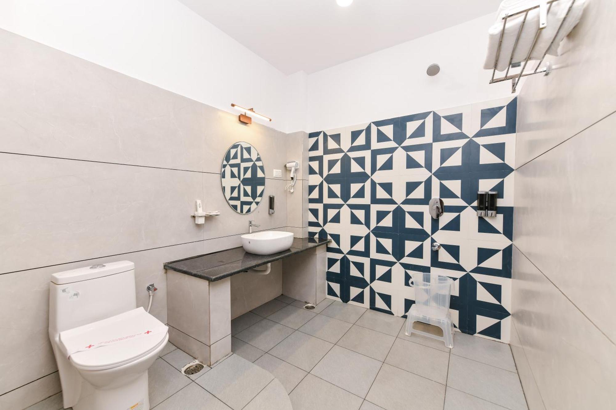 Hotel Shine International Mysore Bagian luar foto
