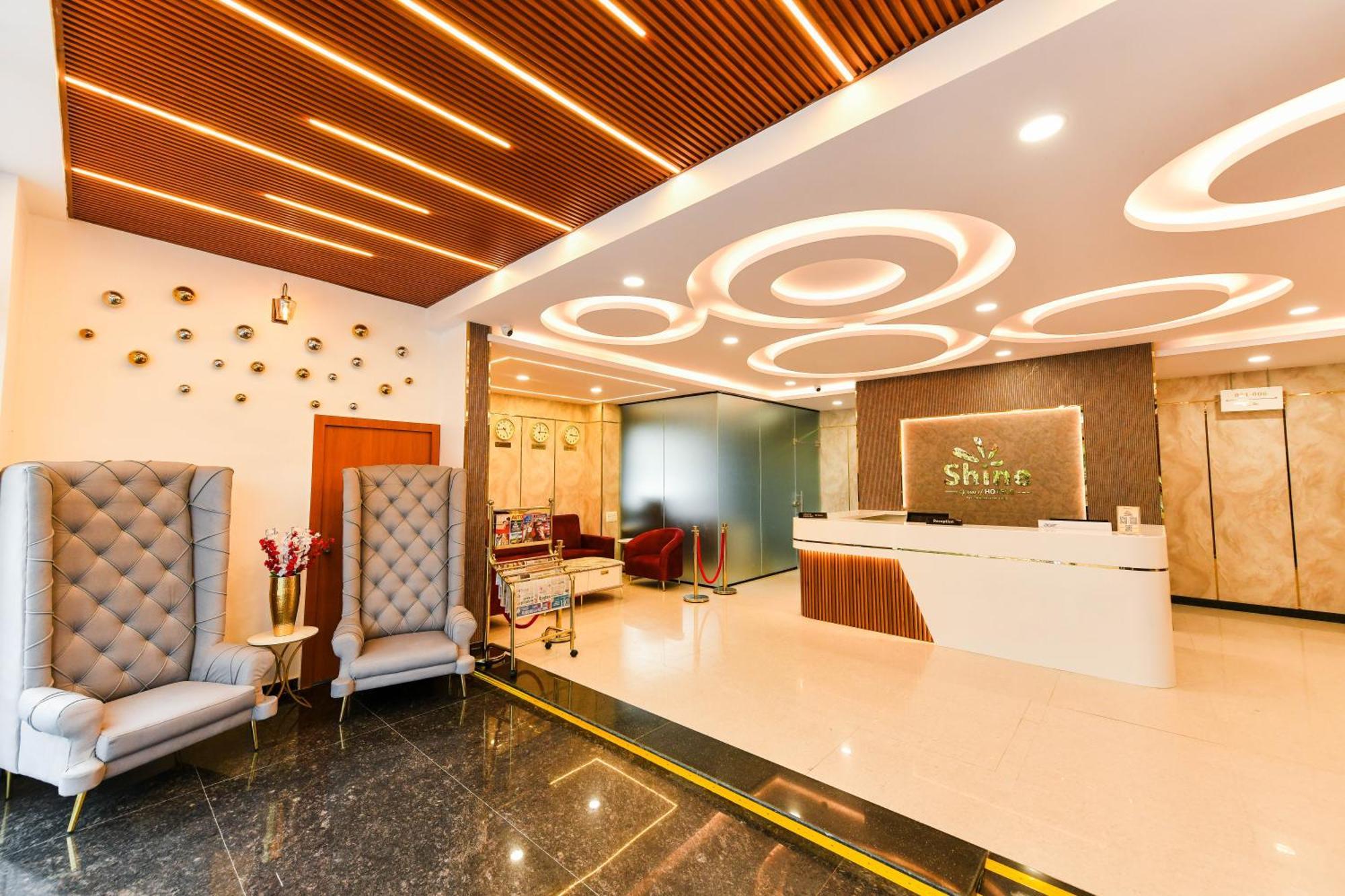 Hotel Shine International Mysore Bagian luar foto